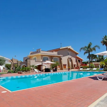 Casa Vacanze Giardini Hermes * Marsala